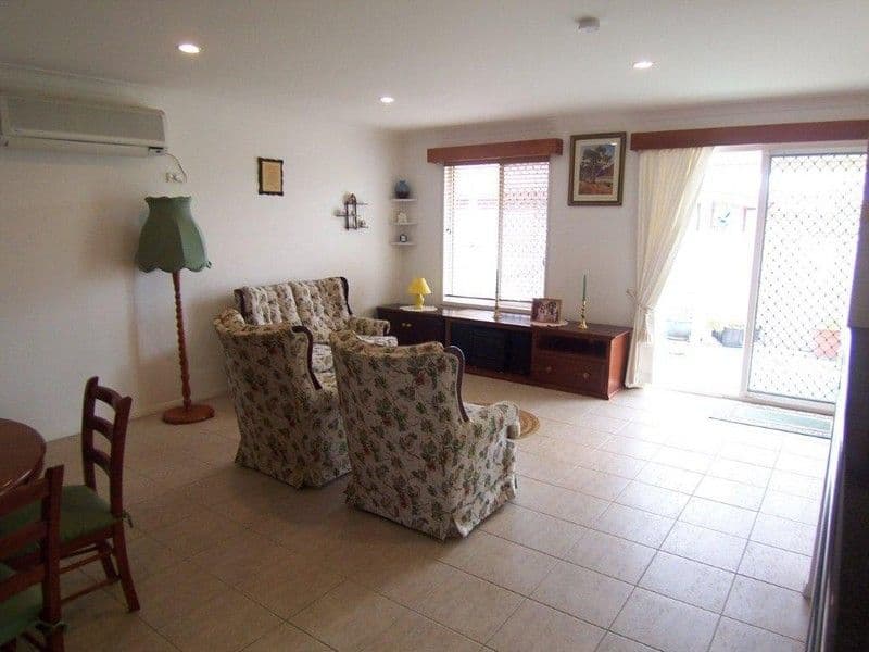 17 Hennenlotter Court, KEARNEYS SPRING QLD 4350, Kearneys Spring - Thumbnail 3