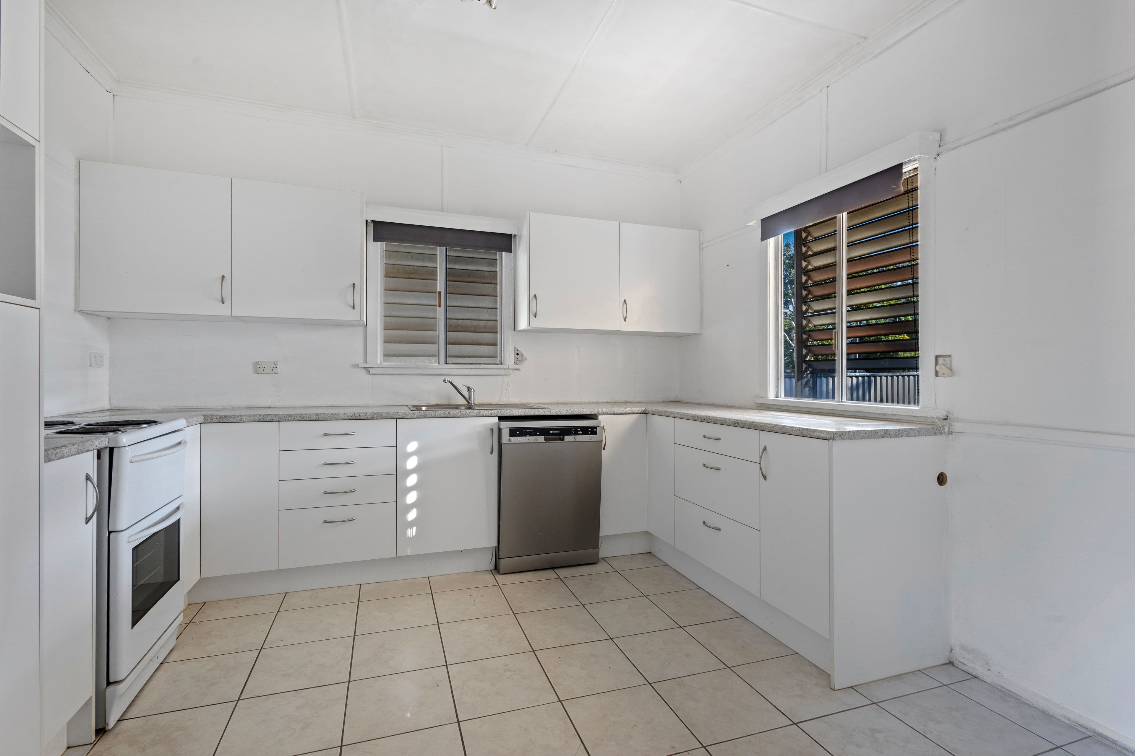 92 Beams Road, Boondall QLD 4034, Boondall - Thumbnail 4