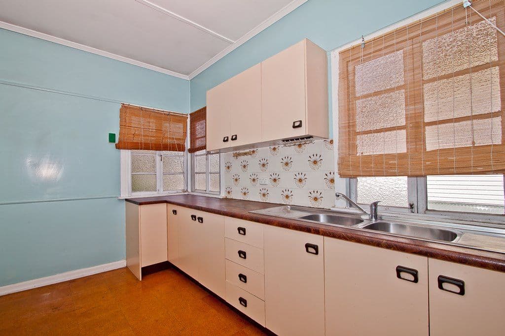 207 Lillian Avenue, SALISBURY QLD 4107, Salisbury - Thumbnail 4