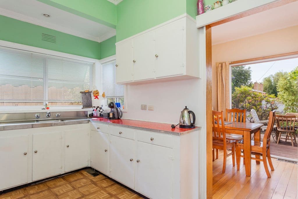 13 Langibanool Avenue, Hamlyn Heights VIC 3215, Hamlyn Heights - Thumbnail 7