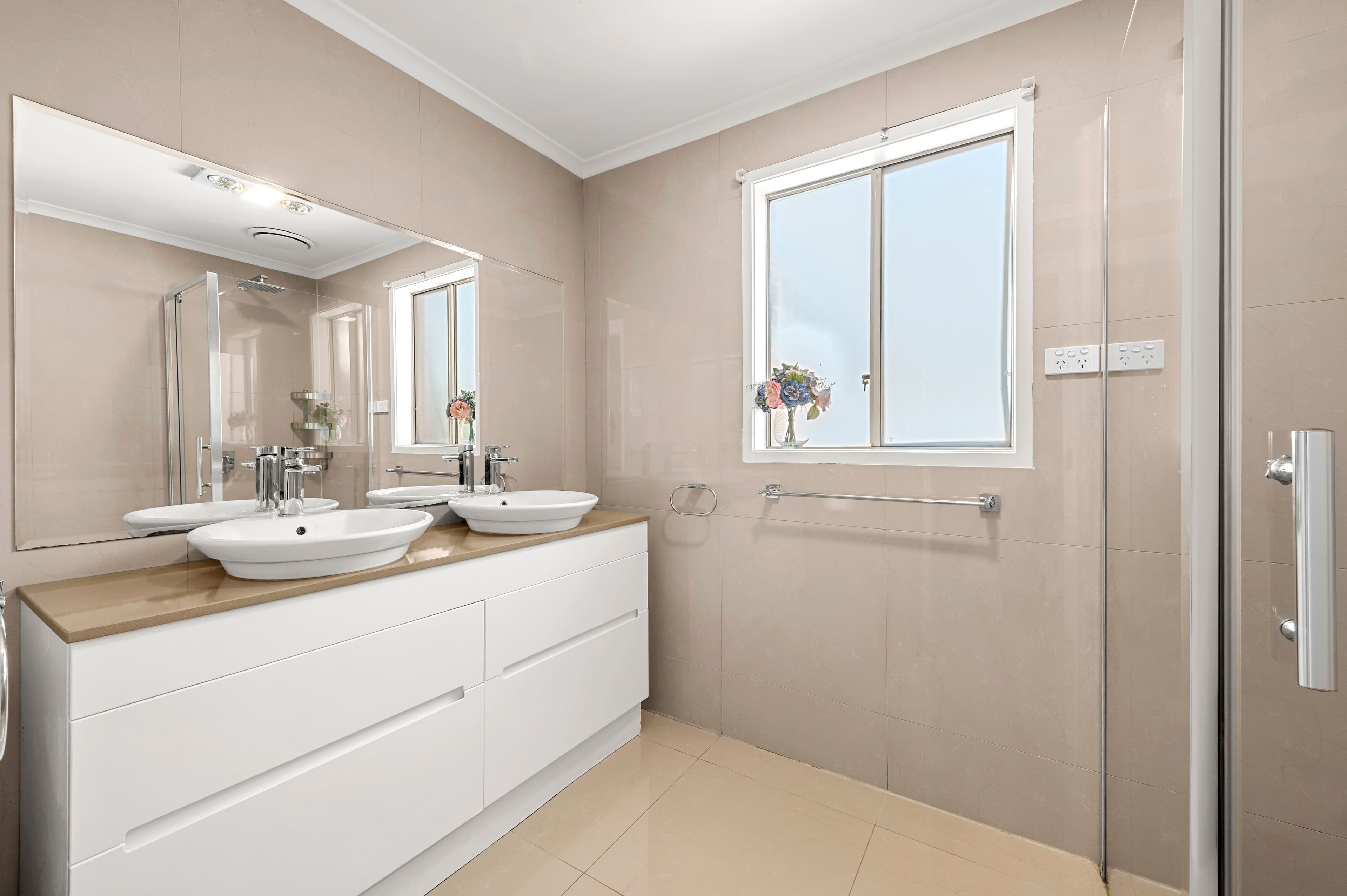 137 Gleneagles Drive, Endeavour Hills VIC 3802, Endeavour Hills - Thumbnail 5
