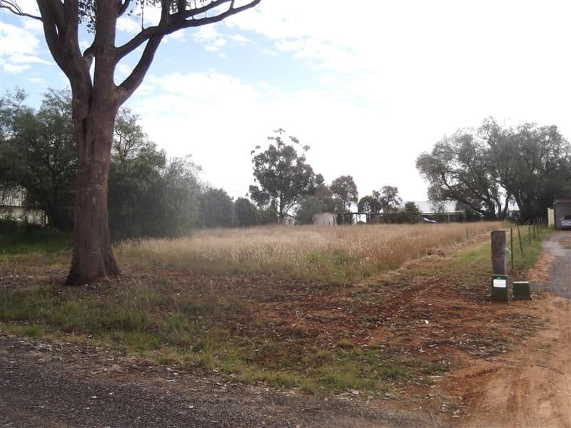 14 Bowen Street, WOODSTOCK NSW 2538, Woodstock - Image 1