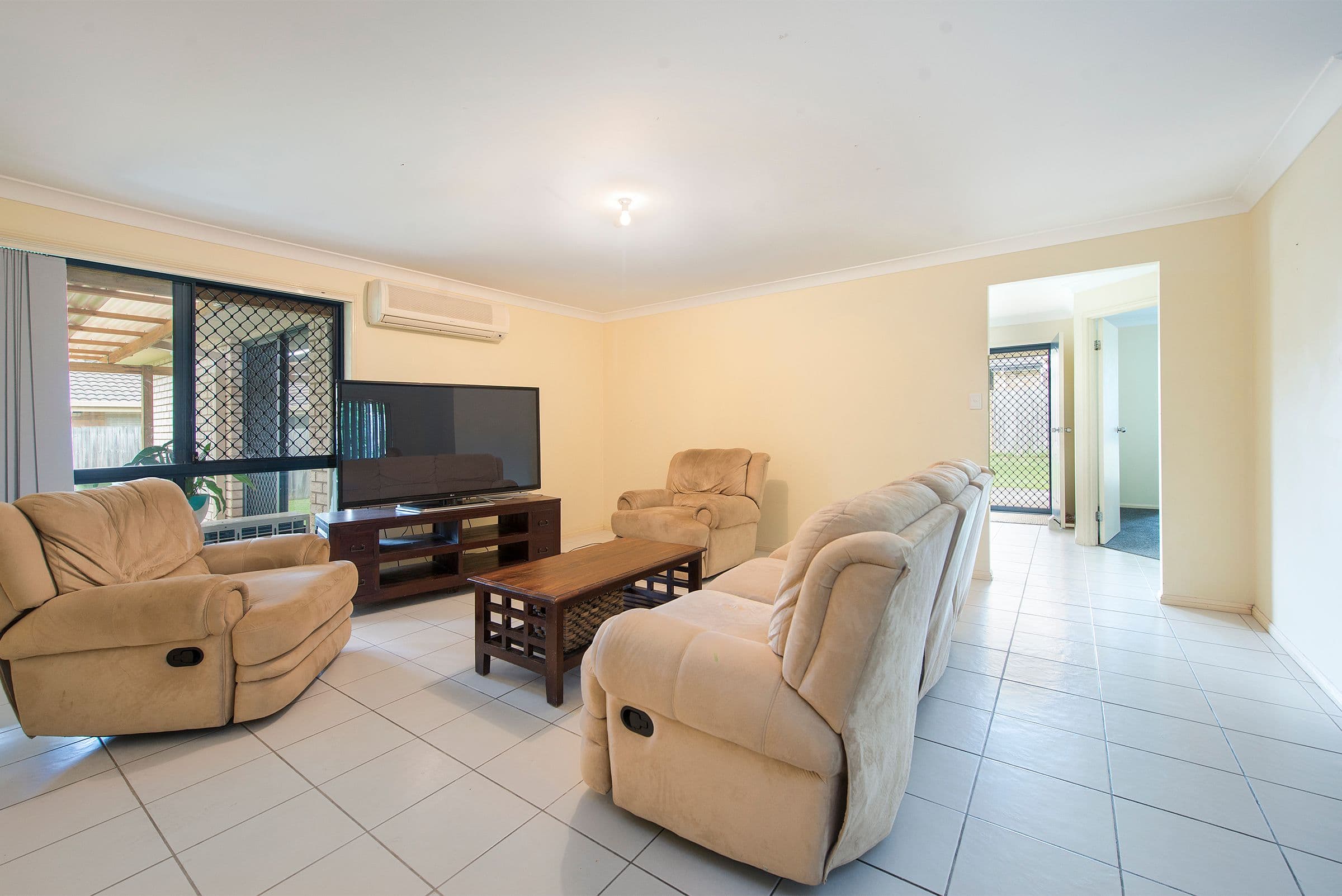 152 Queens Road, Slacks Creek QLD 4127, Slacks Creek - Thumbnail 4