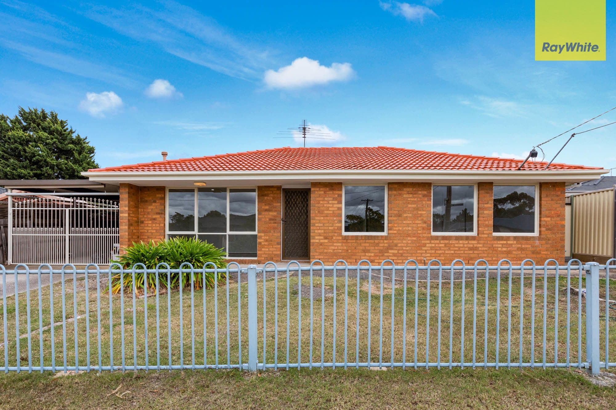 18 Shepherds Grove, Kings Park VIC 3021, Kings Park - Image 1