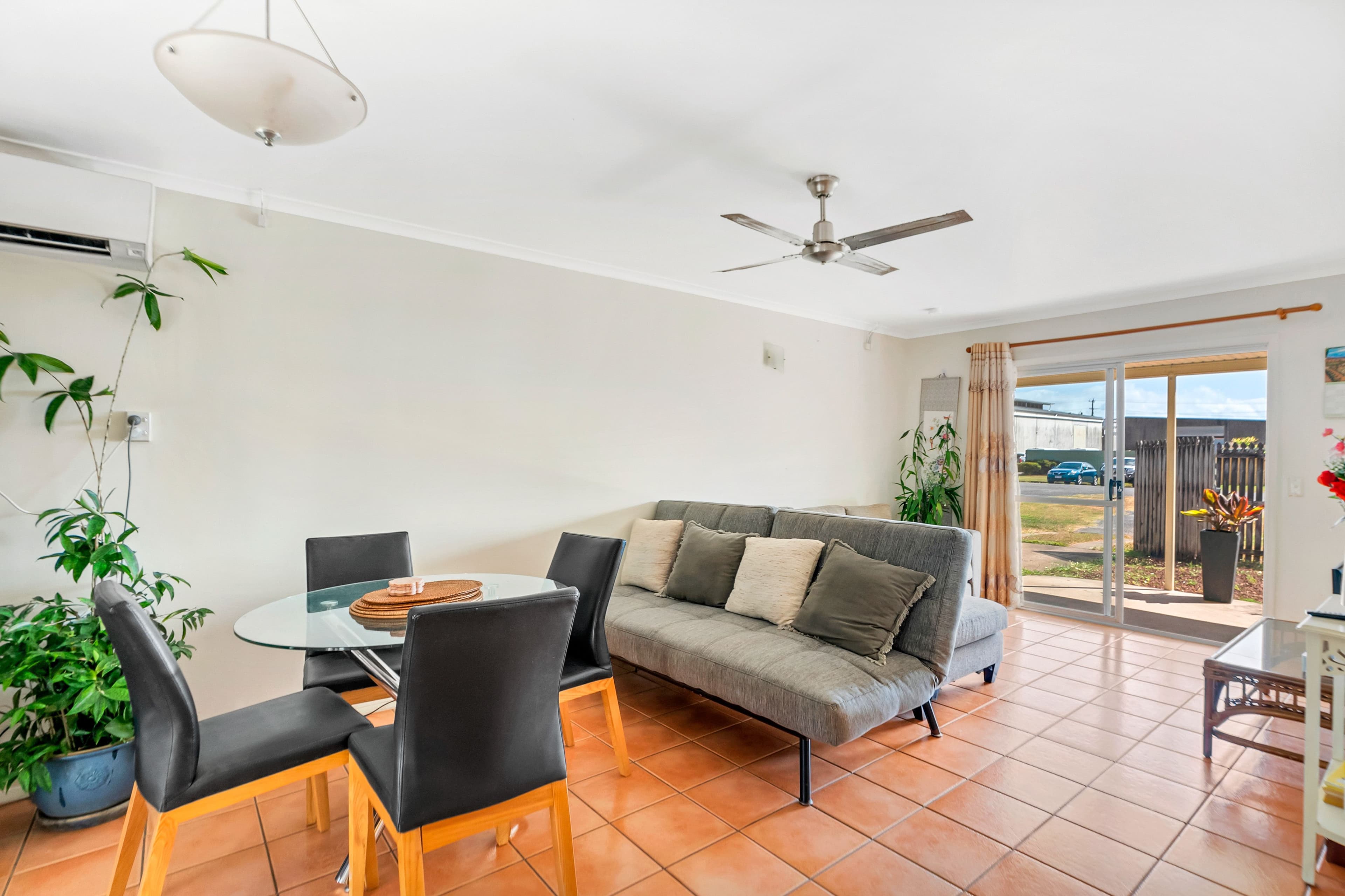 9 Dillon Street, Bungalow QLD 4870, Bungalow - Thumbnail 3