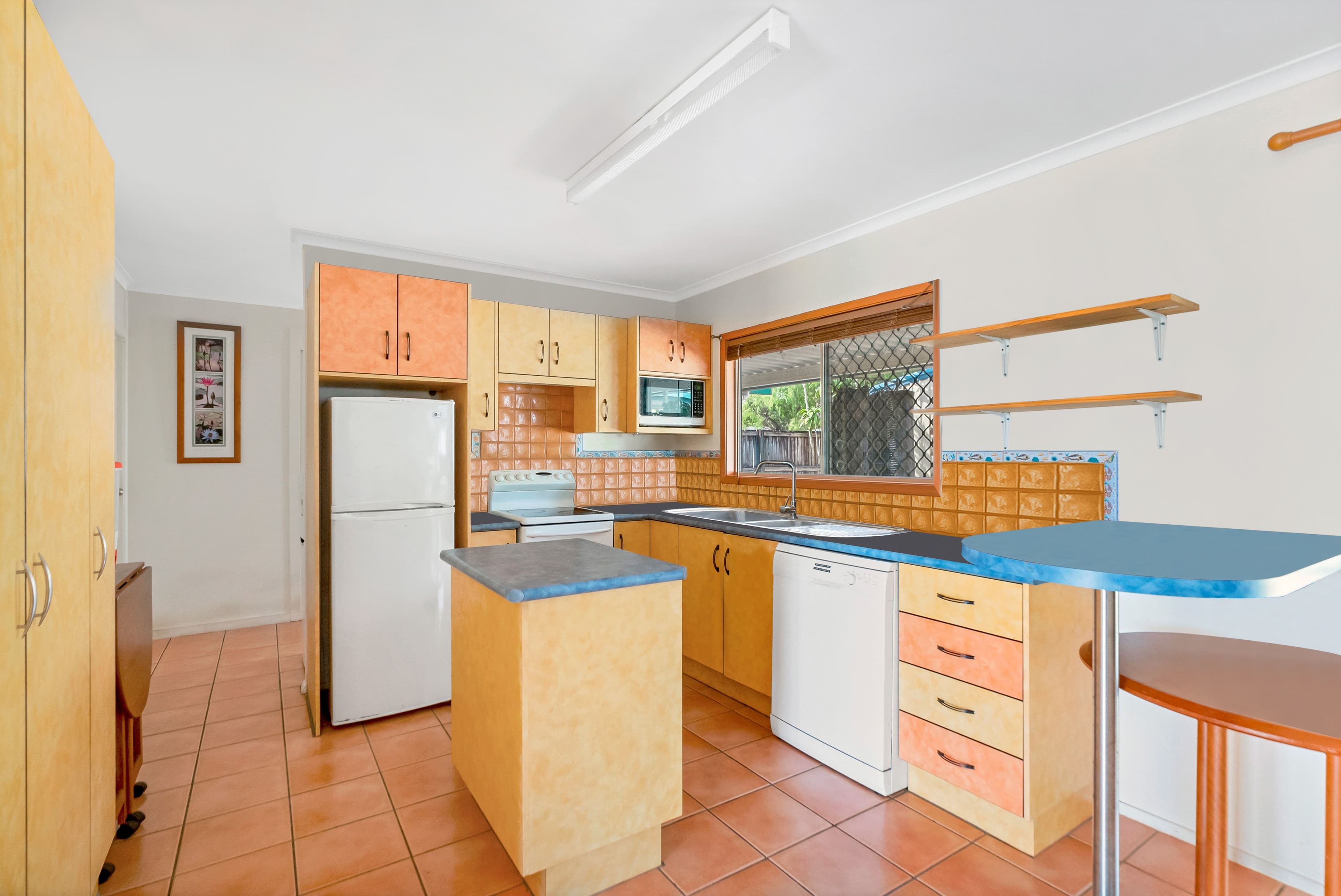 9 Dillon Street, Bungalow QLD 4870, Bungalow - Thumbnail 4