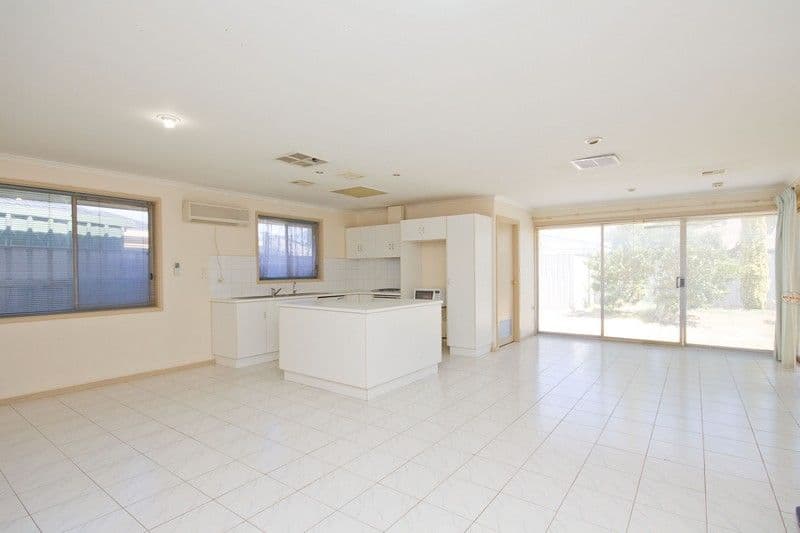 12 Dash Avenue, BURTON SA 5110, Burton - Thumbnail 4