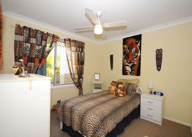 8 Adam Court, URANGAN QLD 4655, Urangan - Thumbnail 8
