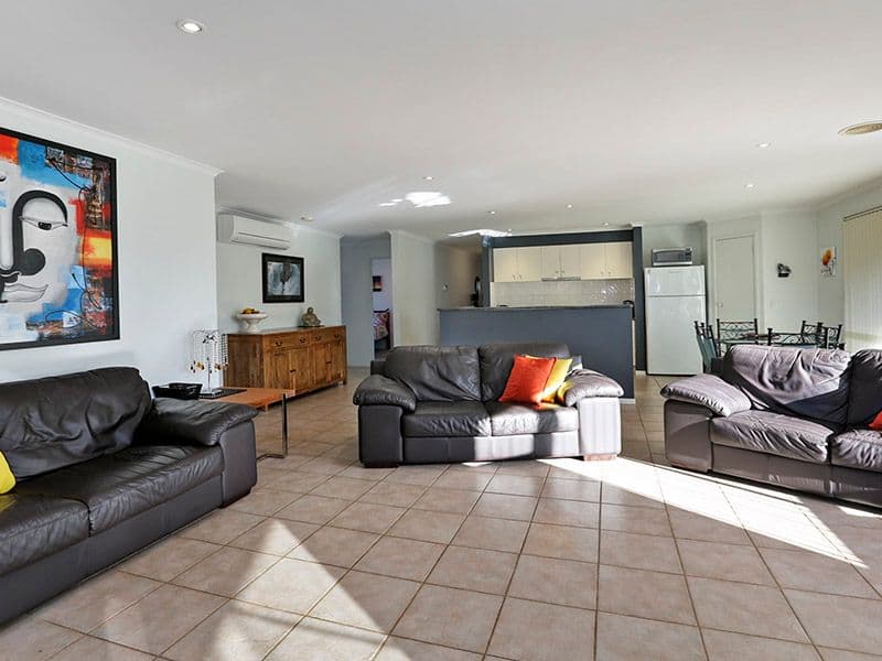 20 Manet Avenue, Grovedale VIC 3216, Grovedale - Thumbnail 3