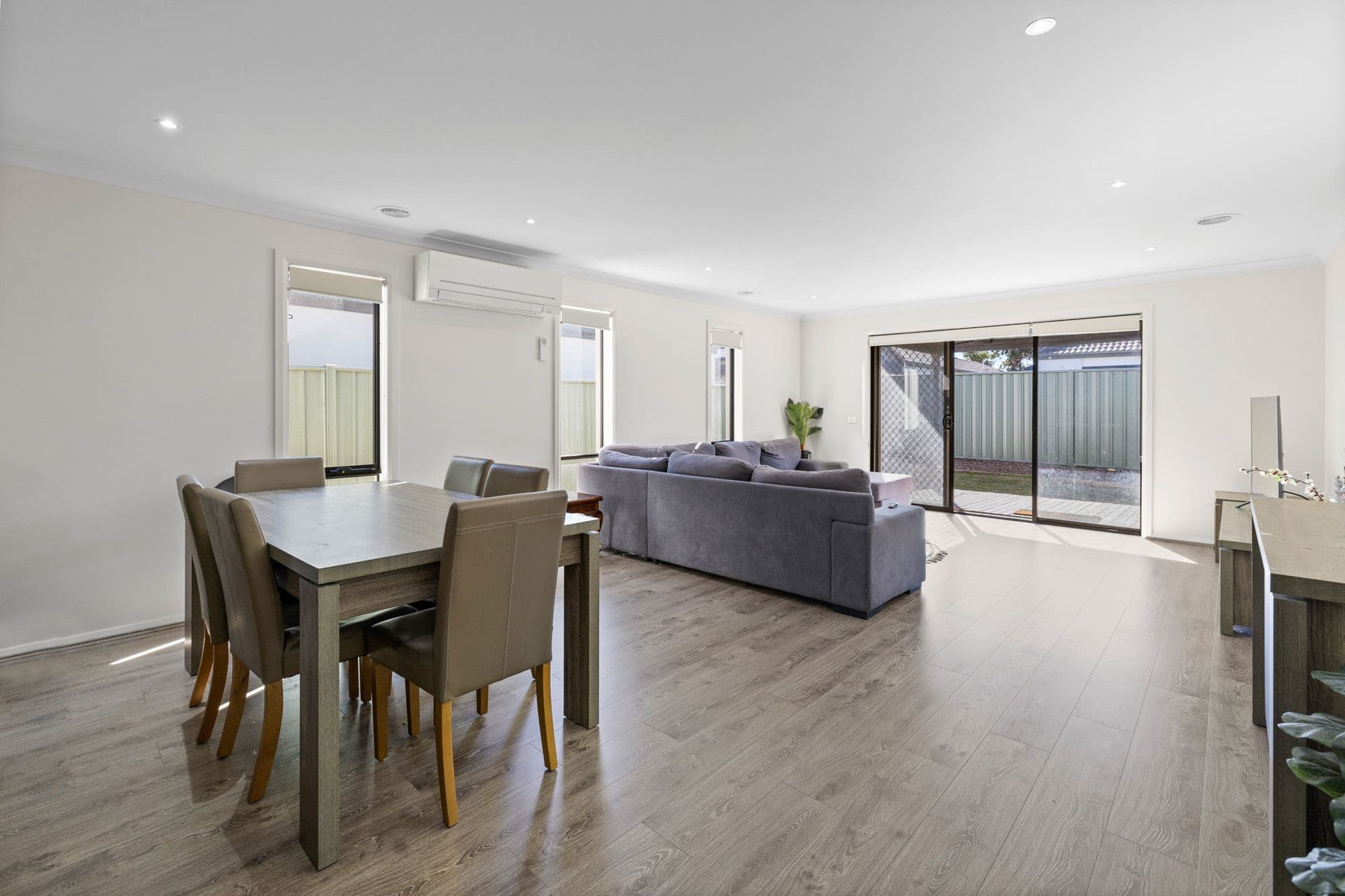 22 Ambleside Avenue, Wyndham Vale VIC 3024, Wyndham Vale - Thumbnail 4