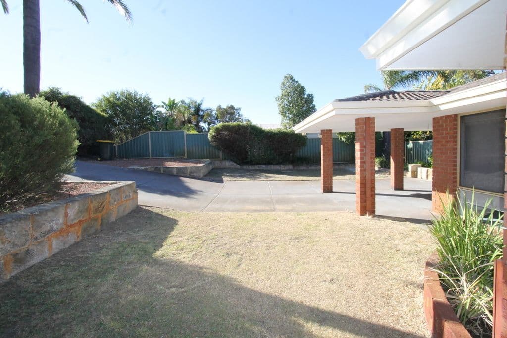 21 Spinnaker Crest, Ballajura WA 6066, Ballajura - Thumbnail 3