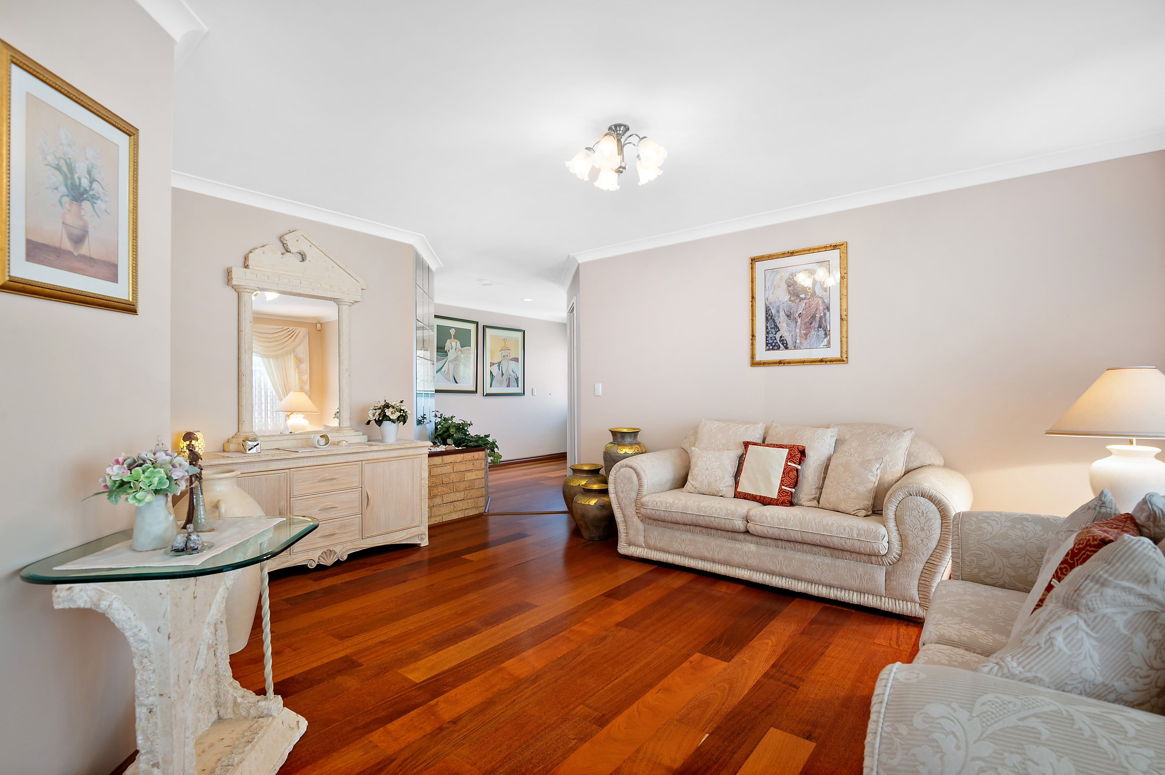 17 Redgum Court, Thornlie WA 6108, Thornlie - Thumbnail 4