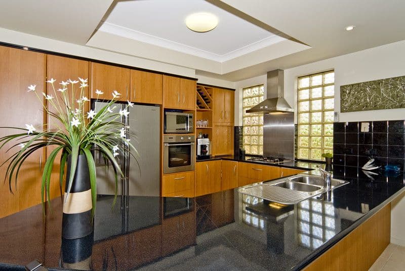 47 Maltravers Drive, ARUNDEL QLD 4214, Arundel - Thumbnail 5