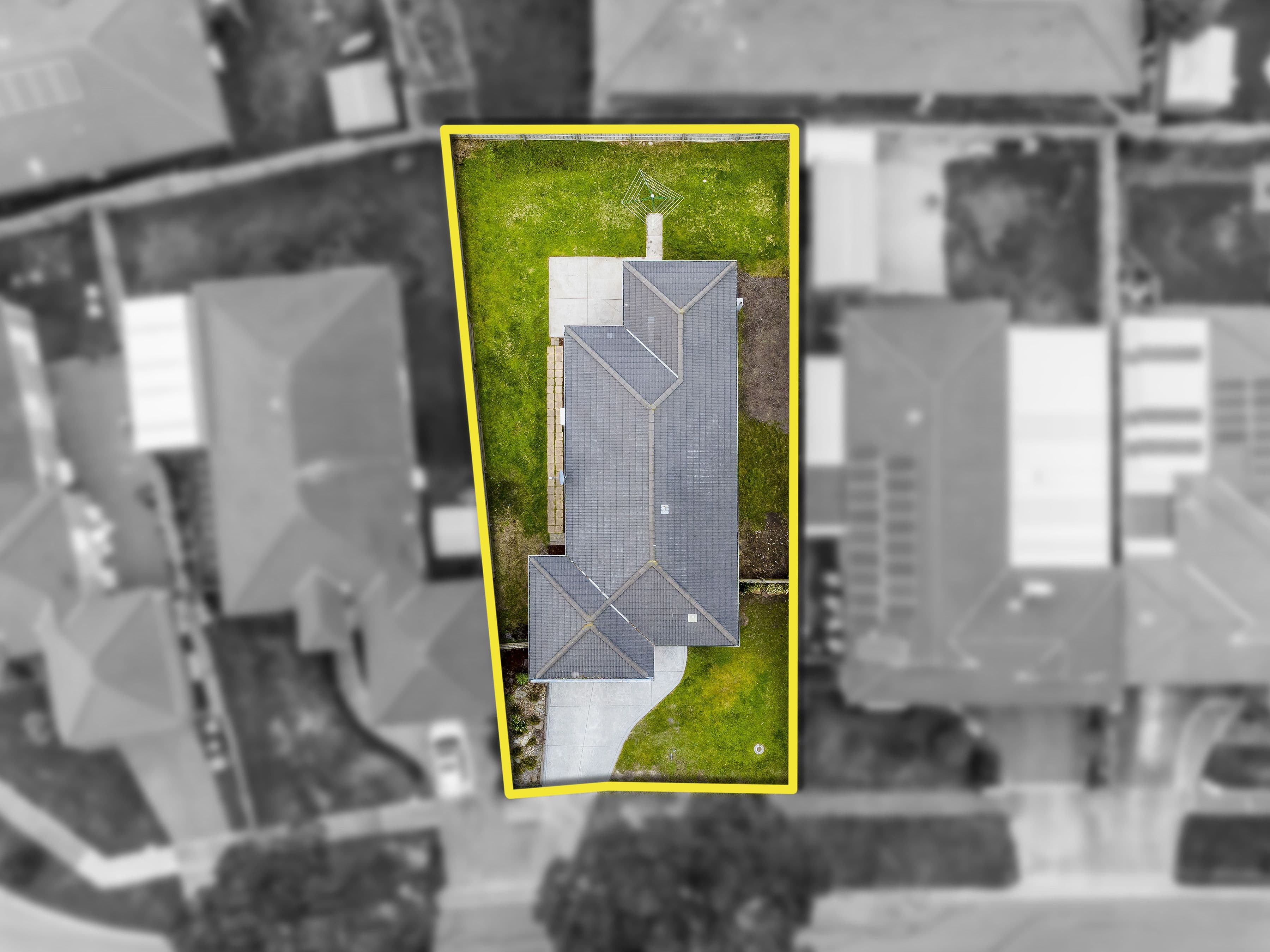 67 Fairhaven Boulevard, Cranbourne West VIC 3977, Cranbourne West - Thumbnail 2