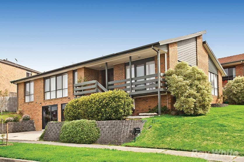 47 Bramley Crescent, WHEELERS HILL VIC 3150, Wheelers Hill - Thumbnail 2