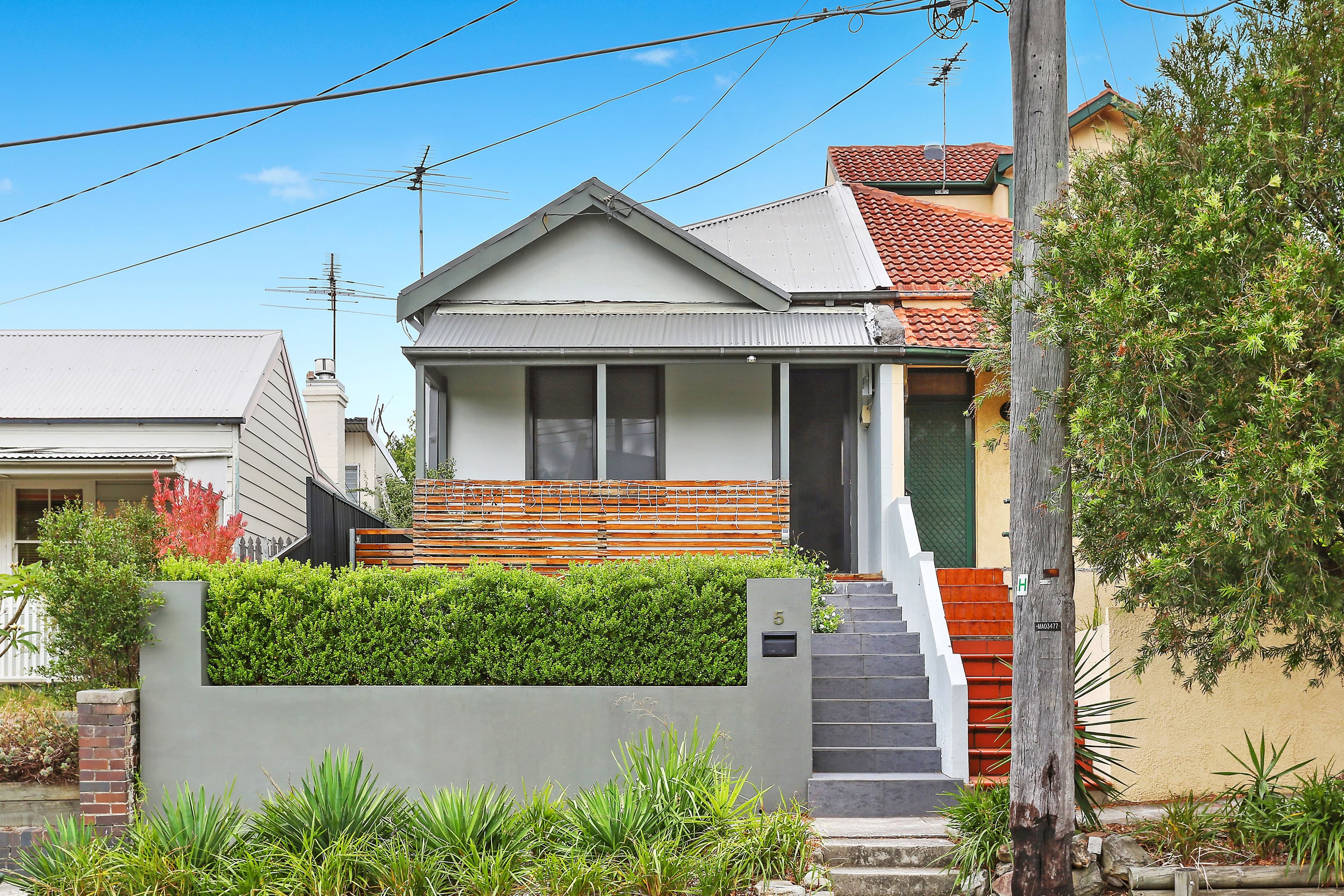 5 Aylesbury Street, Botany - Thumbnail 2