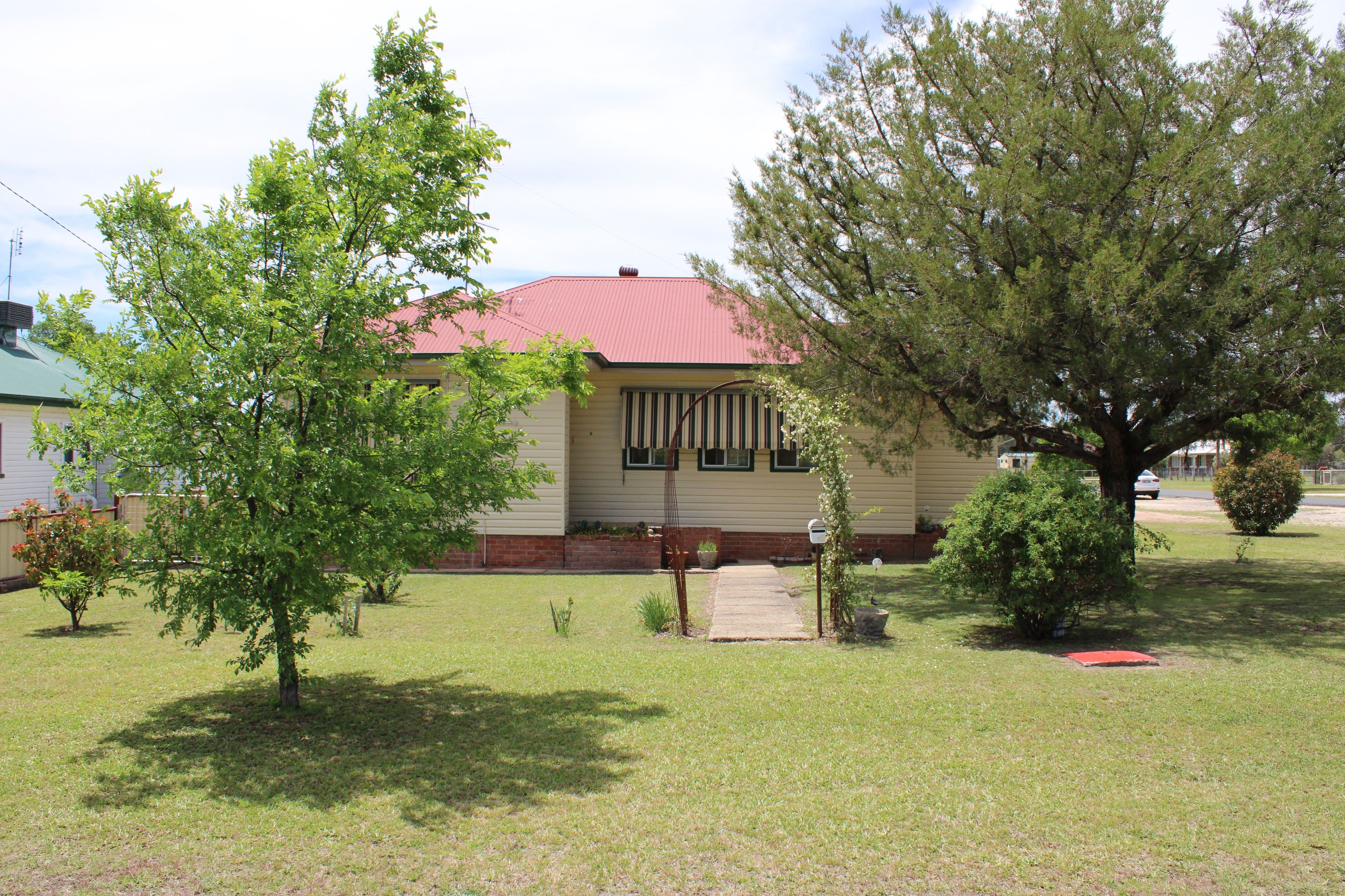 6 Bombelli Street, Bundarra - Thumbnail 2
