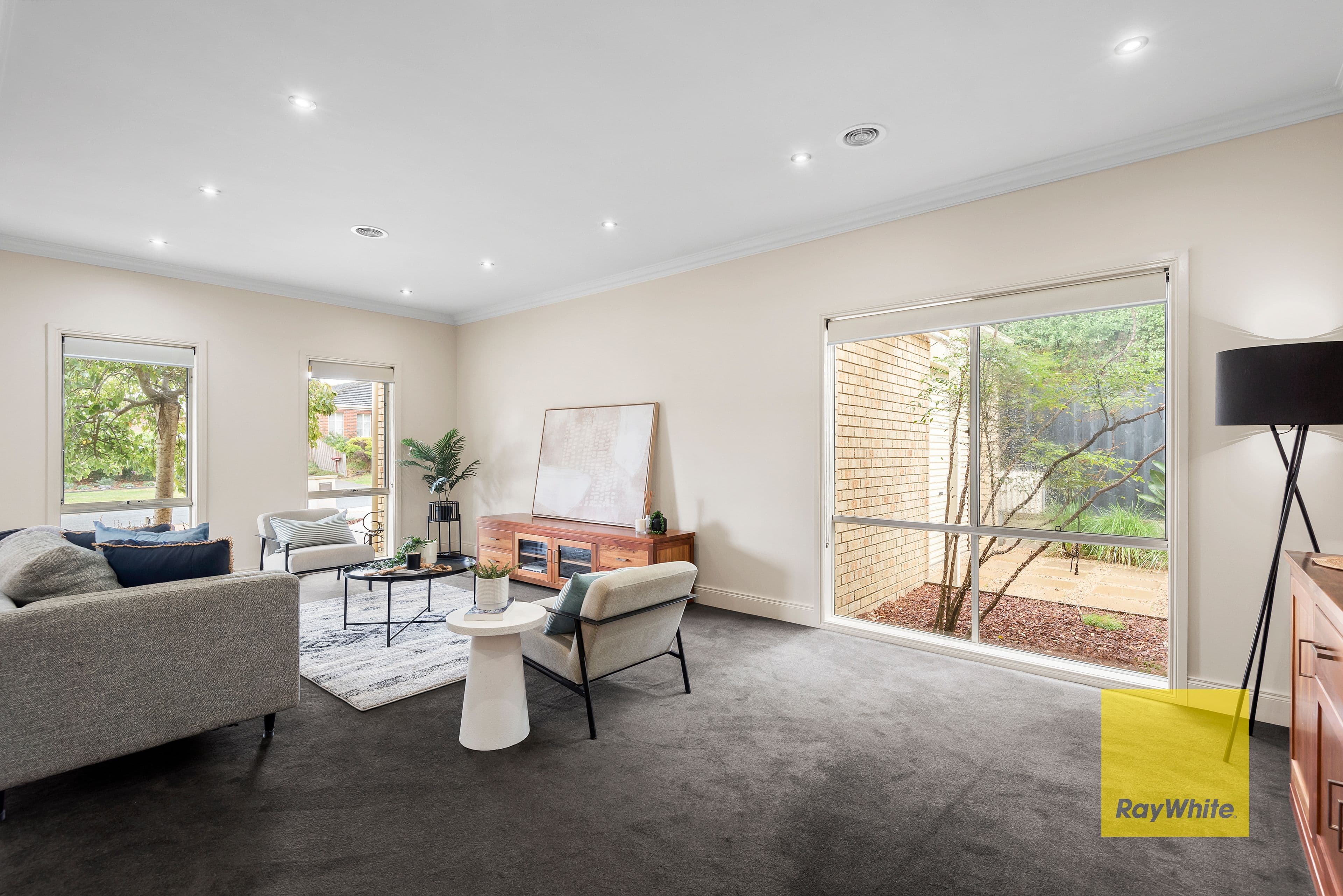 16 Daly Boulevard, Highton VIC 3216, Highton - Thumbnail 2