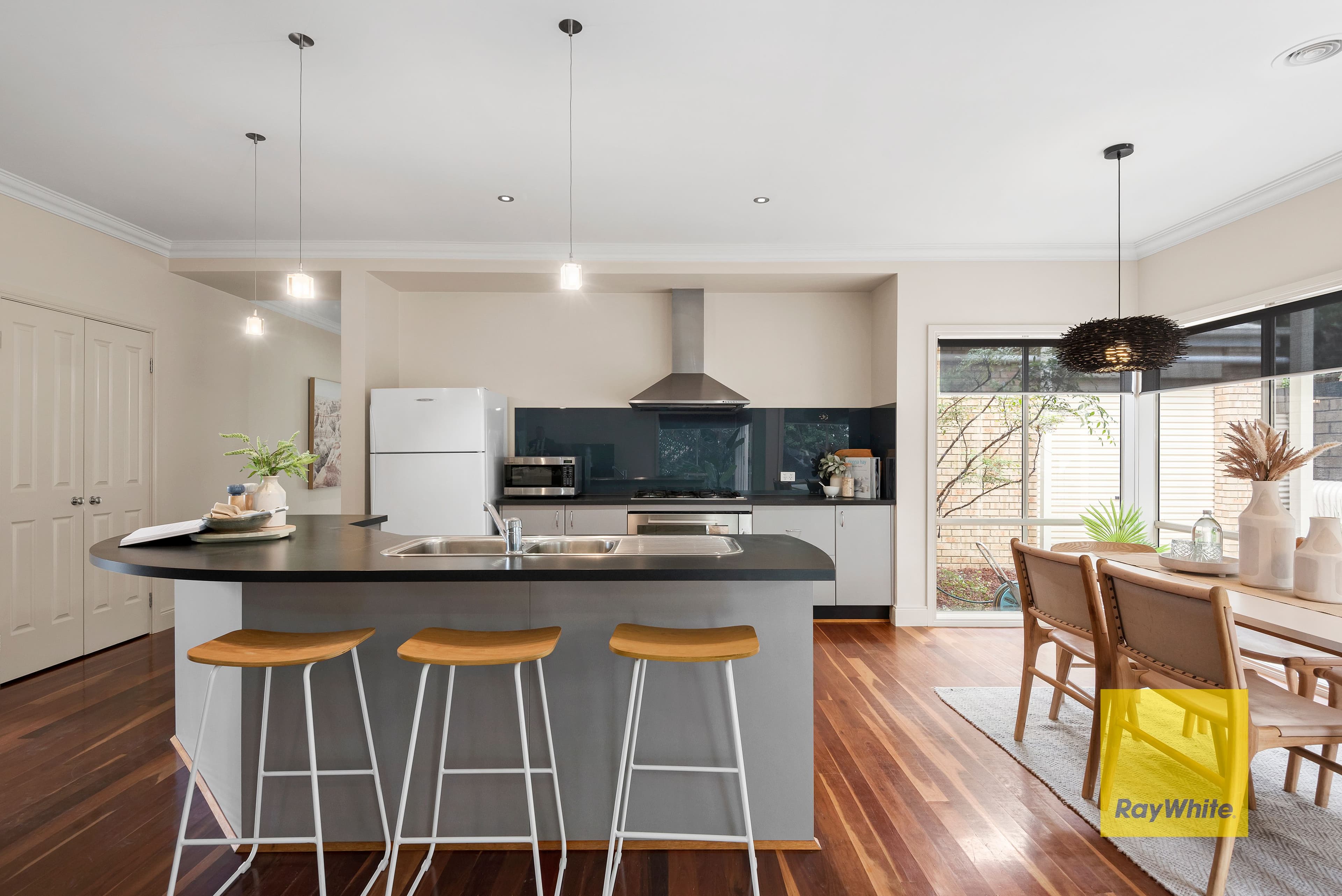 16 Daly Boulevard, Highton VIC 3216, Highton - Thumbnail 4