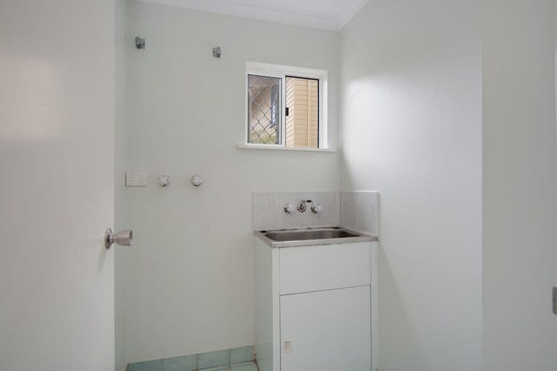 217 McCoombe Street, BUNGALOW QLD 4870, Bungalow - Thumbnail 7
