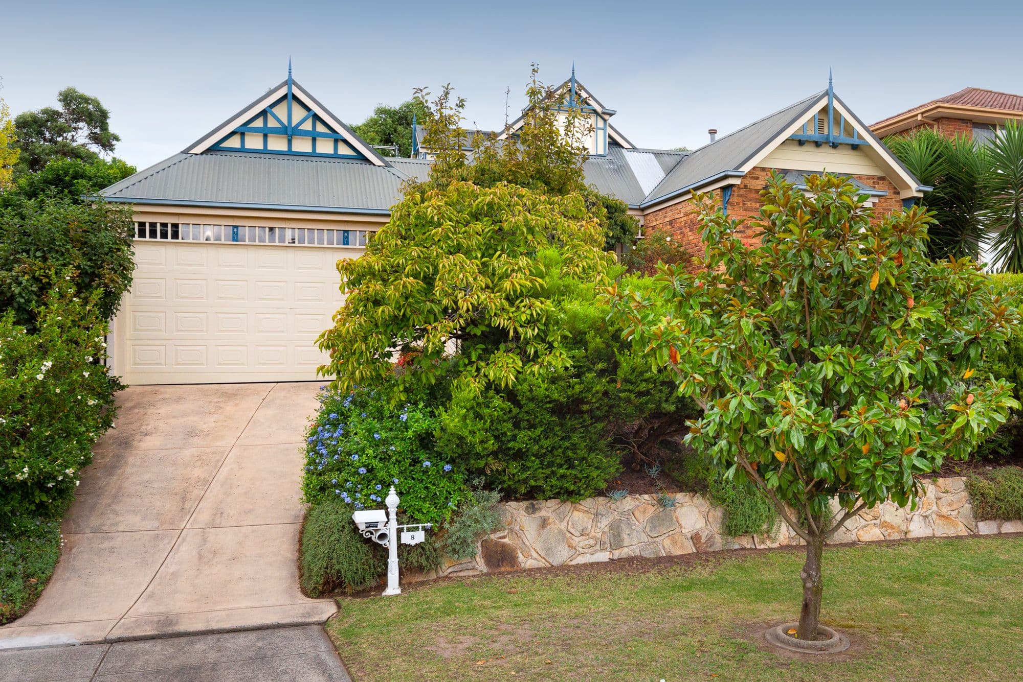 8 Allunga Parade, Berwick VIC 3806, Berwick - Thumbnail 2