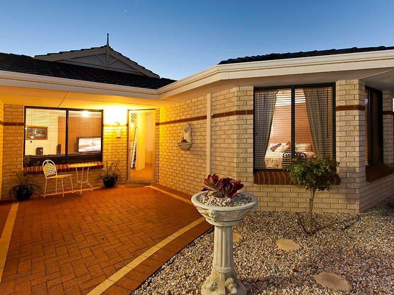 9 Alicante Mews, SECRET HARBOUR WA 6173, Secret Harbour - Thumbnail 2