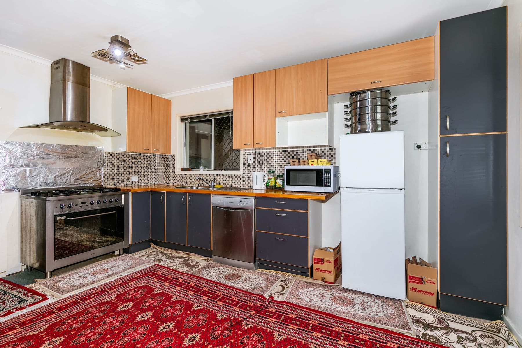 4 Wilde Street, Kingston QLD 4114, Kingston - Thumbnail 2
