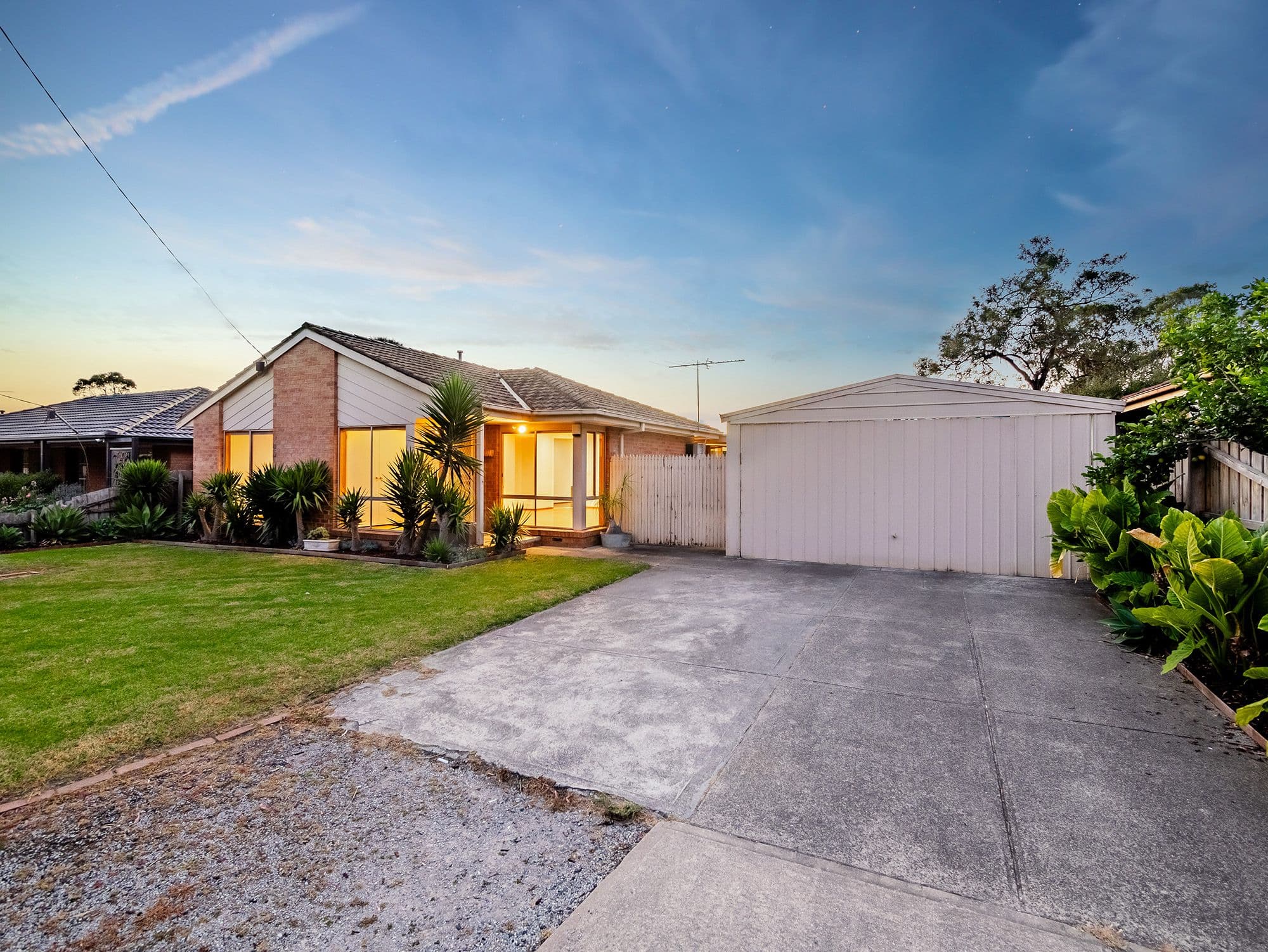 9 Ballanee Grove, Cranbourne North VIC 3977, Cranbourne North - Thumbnail 4