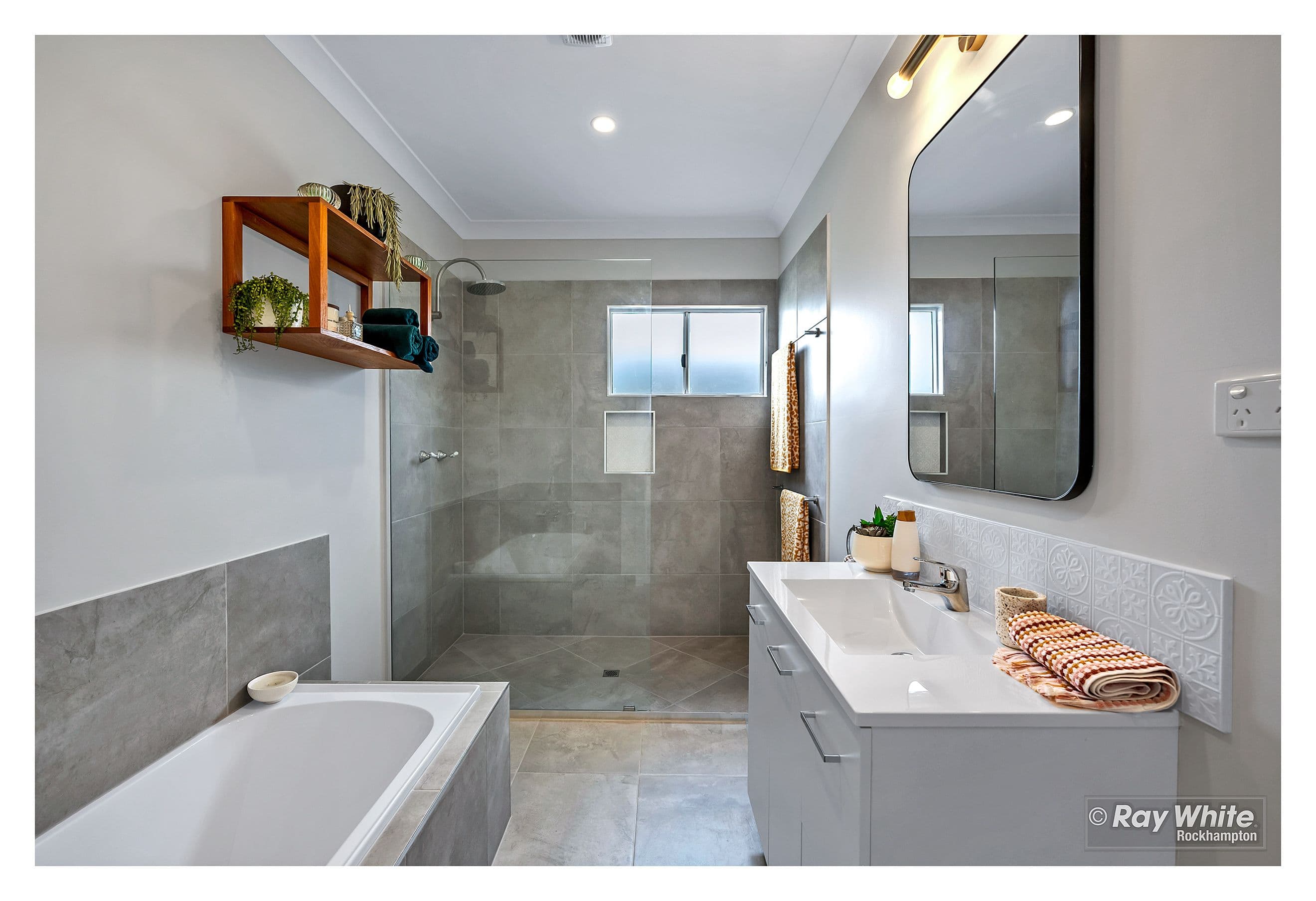 148 Donnollan Street, Berserker QLD 4701, Berserker - Thumbnail 7