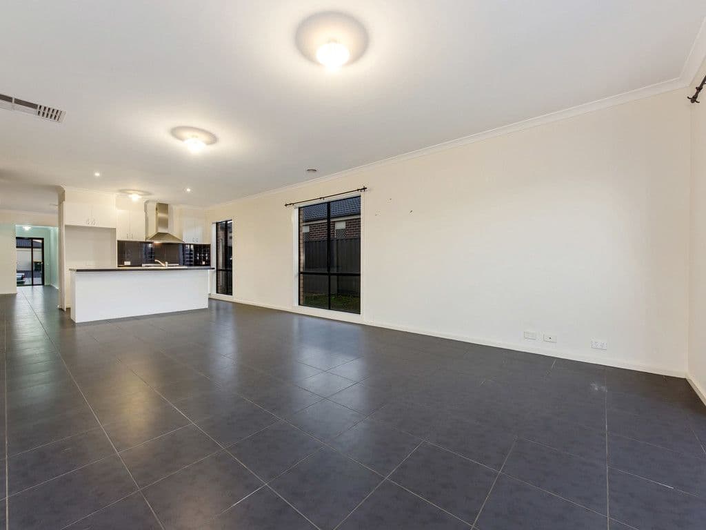 15 O'Connor Road, Deer Park VIC 3023, Deer Park - Thumbnail 6