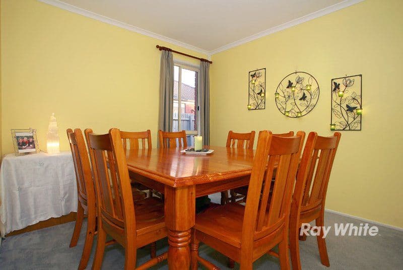 5 Ovata Place, CRANBOURNE VIC 3977, Cranbourne West - Thumbnail 3