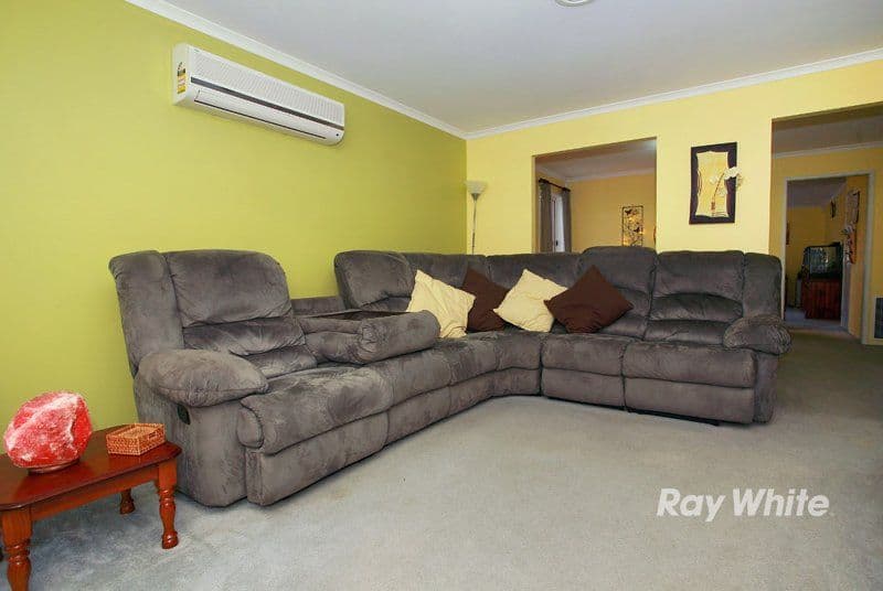 5 Ovata Place, CRANBOURNE VIC 3977, Cranbourne West - Thumbnail 6