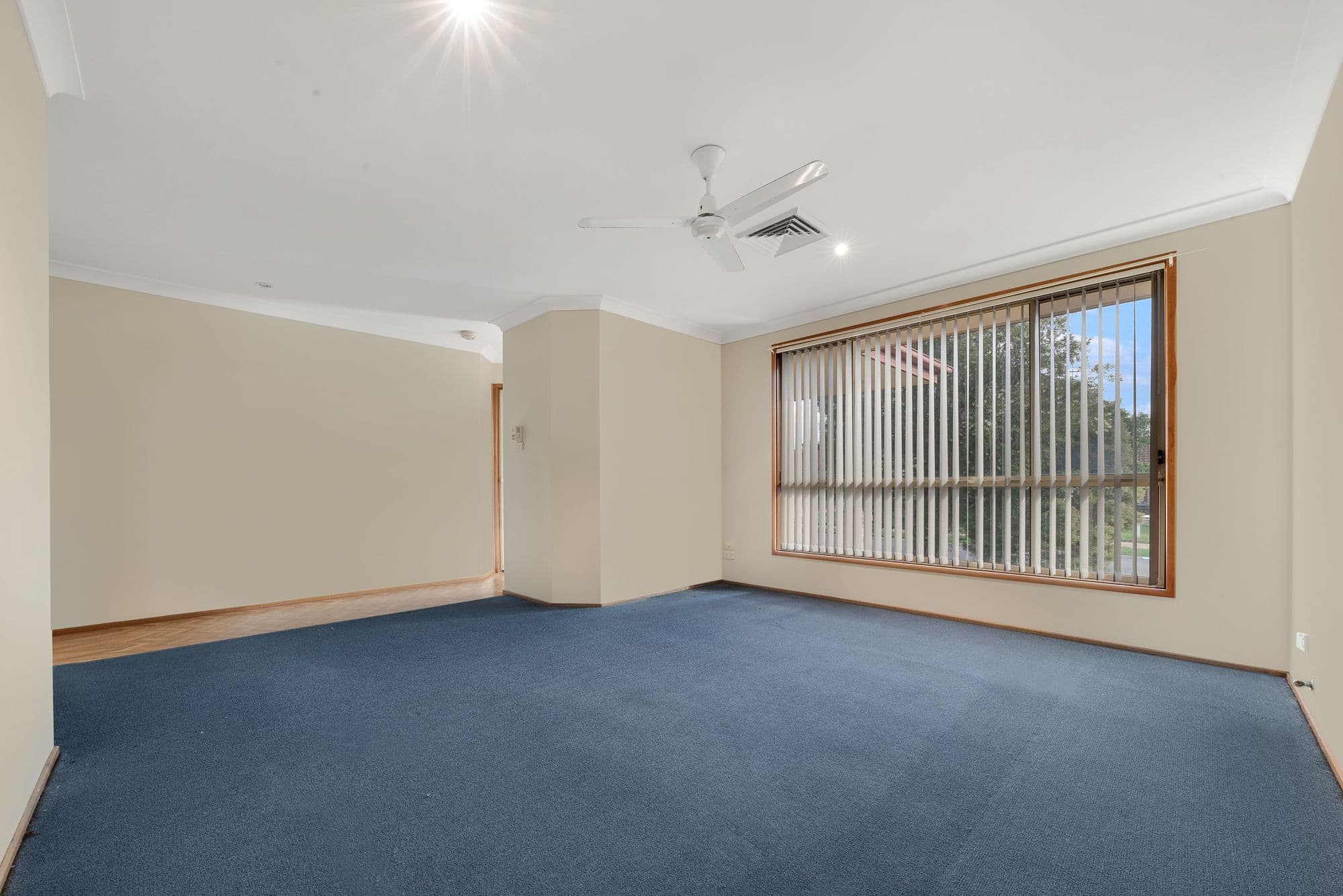 17 Kiber Drive, Glenmore Park - Thumbnail 2