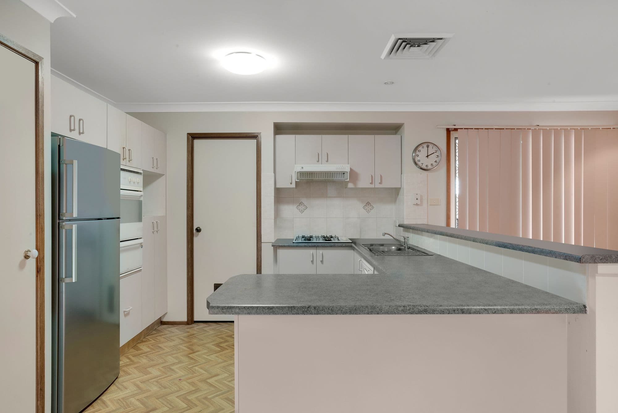17 Kiber Drive, Glenmore Park - Thumbnail 3
