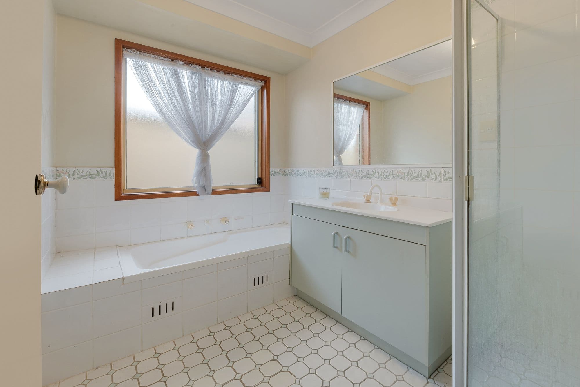 17 Kiber Drive, Glenmore Park - Thumbnail 5