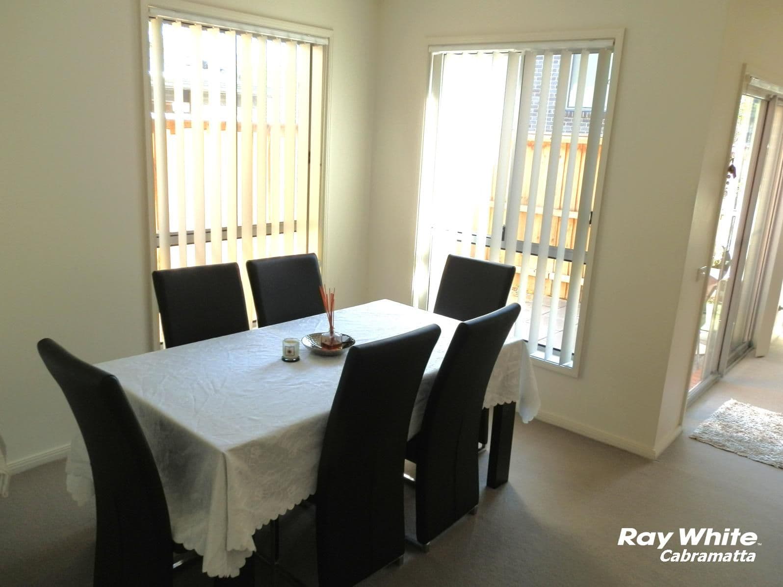 28 Reeves Crescent, Bonnyrigg NSW 2177, Bonnyrigg - Thumbnail 4