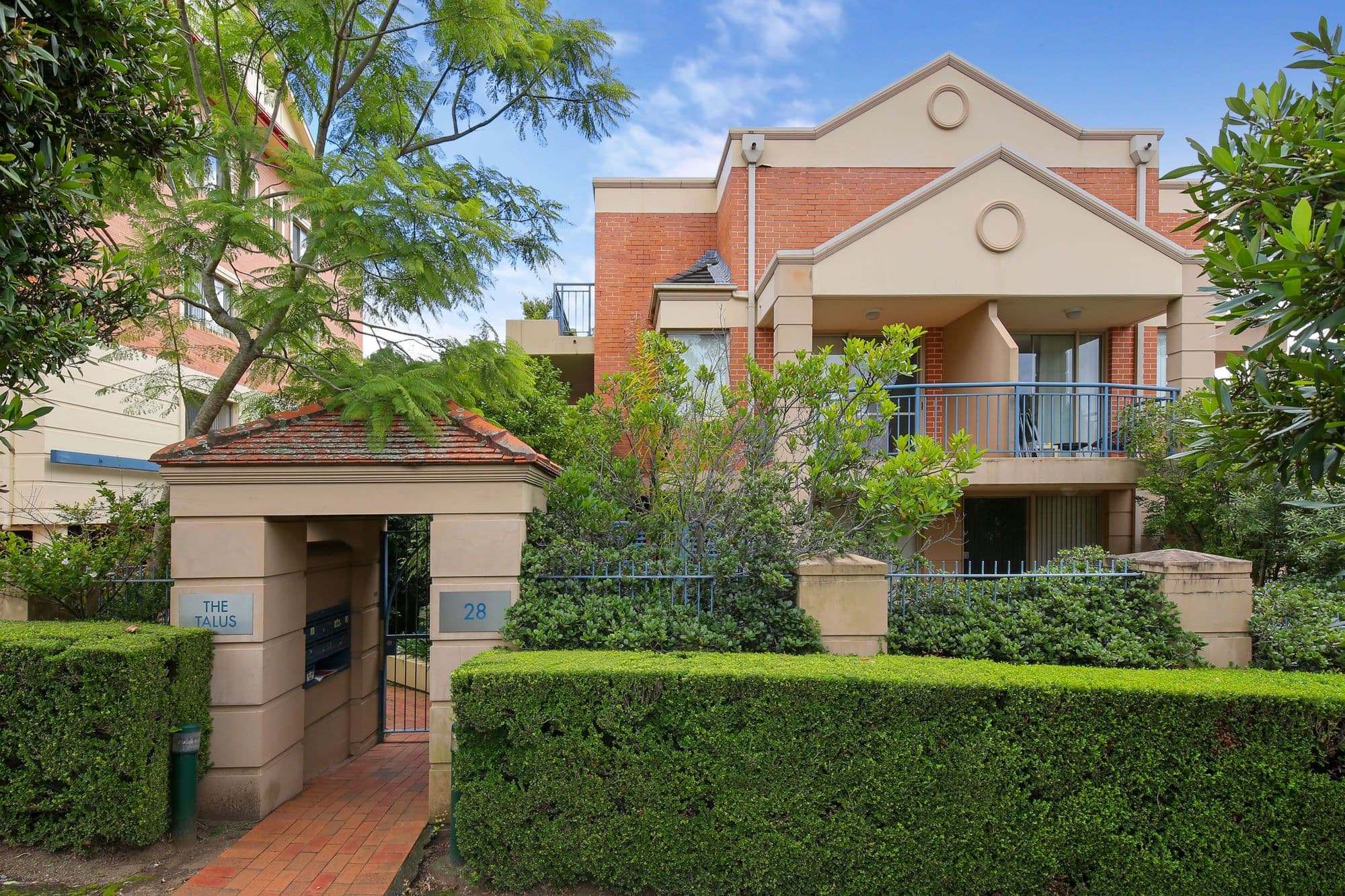 28 Northcote Street, Naremburn NSW 2065, Naremburn - Thumbnail 2