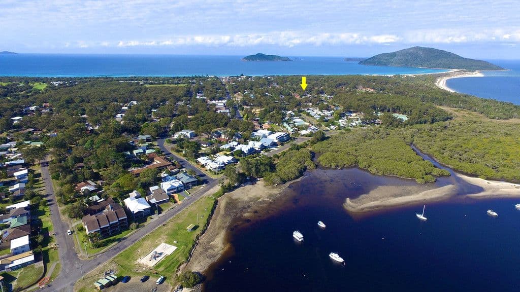 39 Mirreen Street, Hawks Nest NSW 2324, Hawks Nest - Thumbnail 2