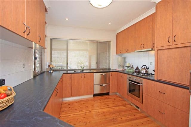 8 Klinberg Road, WEST ALBURY NSW 2640, West Albury - Thumbnail 2