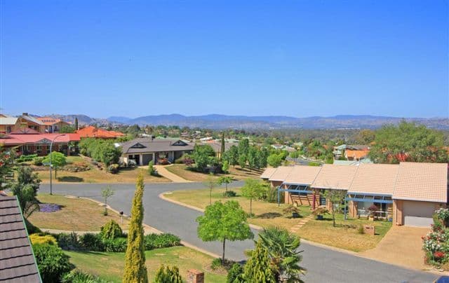 8 Klinberg Road, WEST ALBURY NSW 2640, West Albury - Thumbnail 3