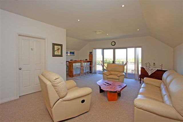 8 Klinberg Road, WEST ALBURY NSW 2640, West Albury - Thumbnail 4