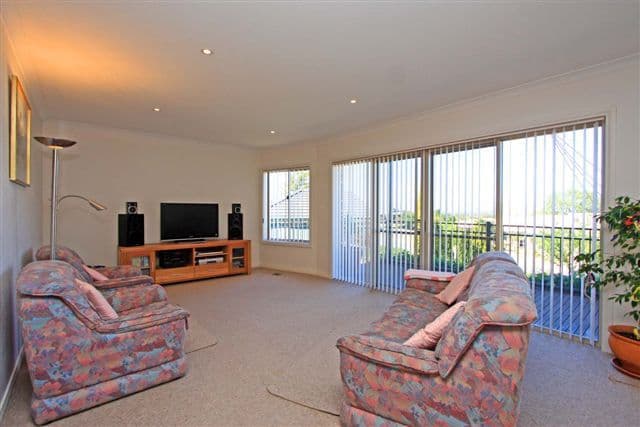 8 Klinberg Road, WEST ALBURY NSW 2640, West Albury - Thumbnail 8