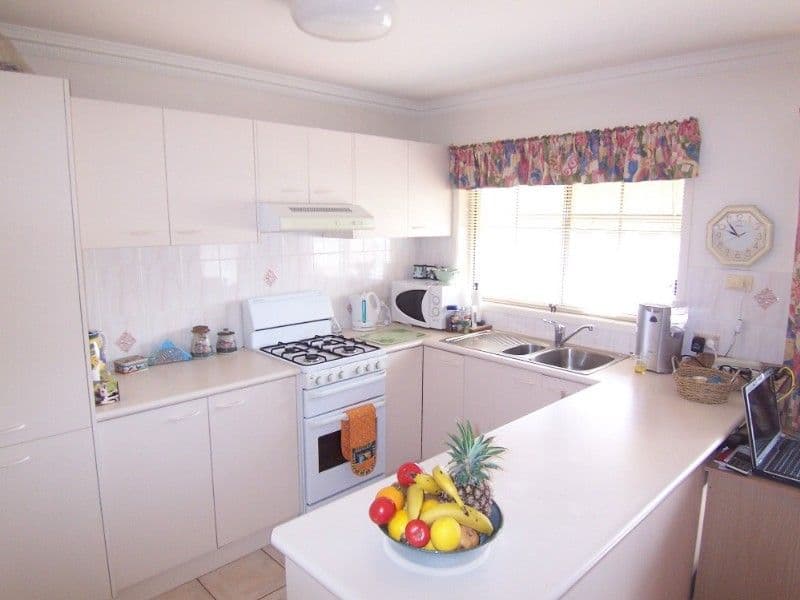 4A Station Street, KANGAROO FLAT VIC 3555, Collingwood Park - Thumbnail 6