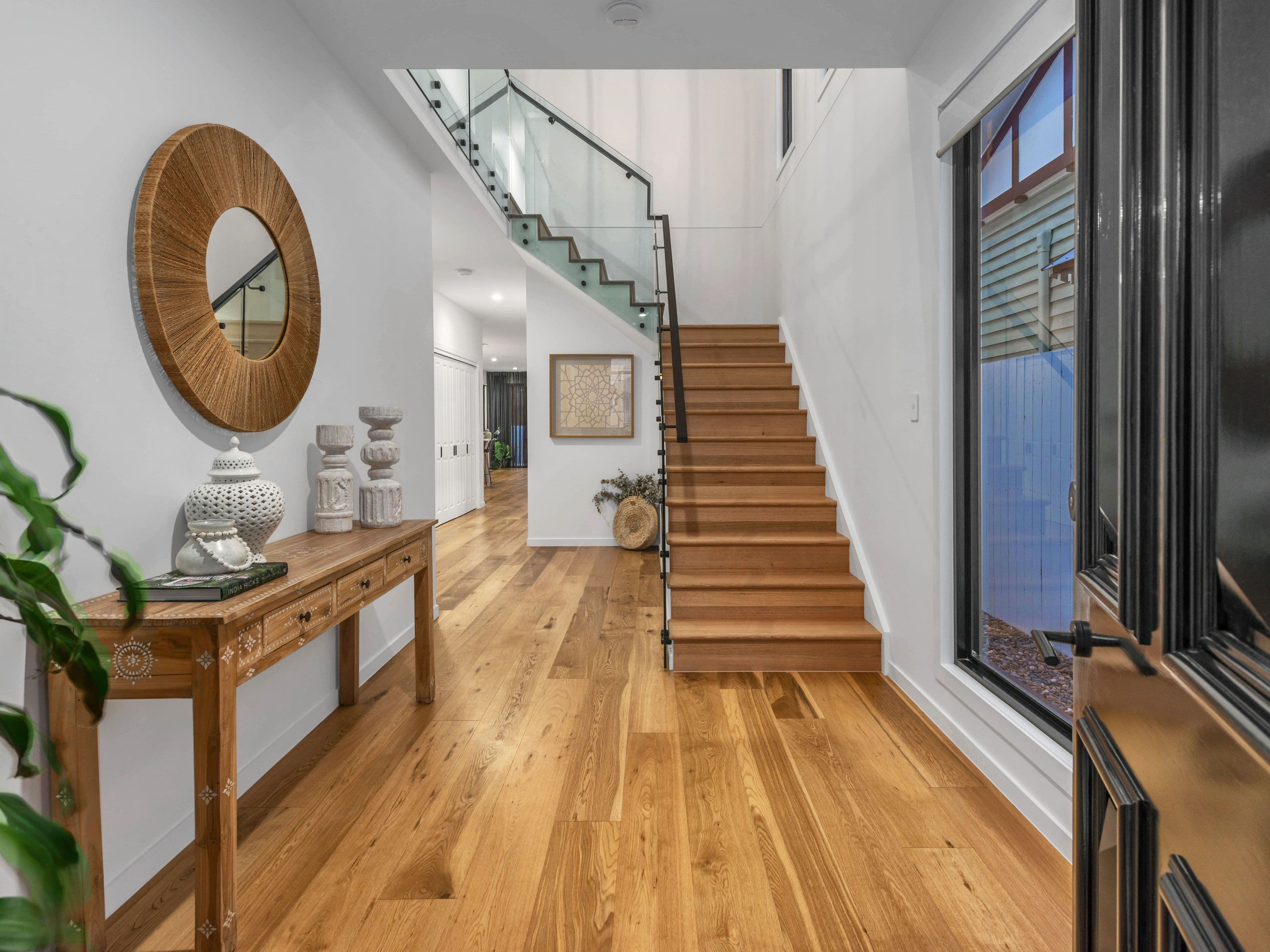8 Martock Street, Camp Hill QLD 4152, Camp Hill - Thumbnail 2