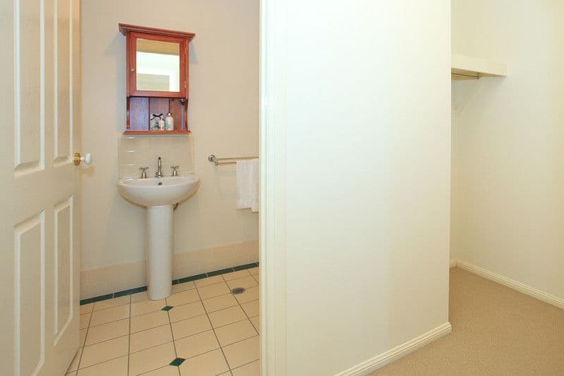 56  Elwell Street, MORNINGSIDE QLD 4170, Morningside - Thumbnail 8