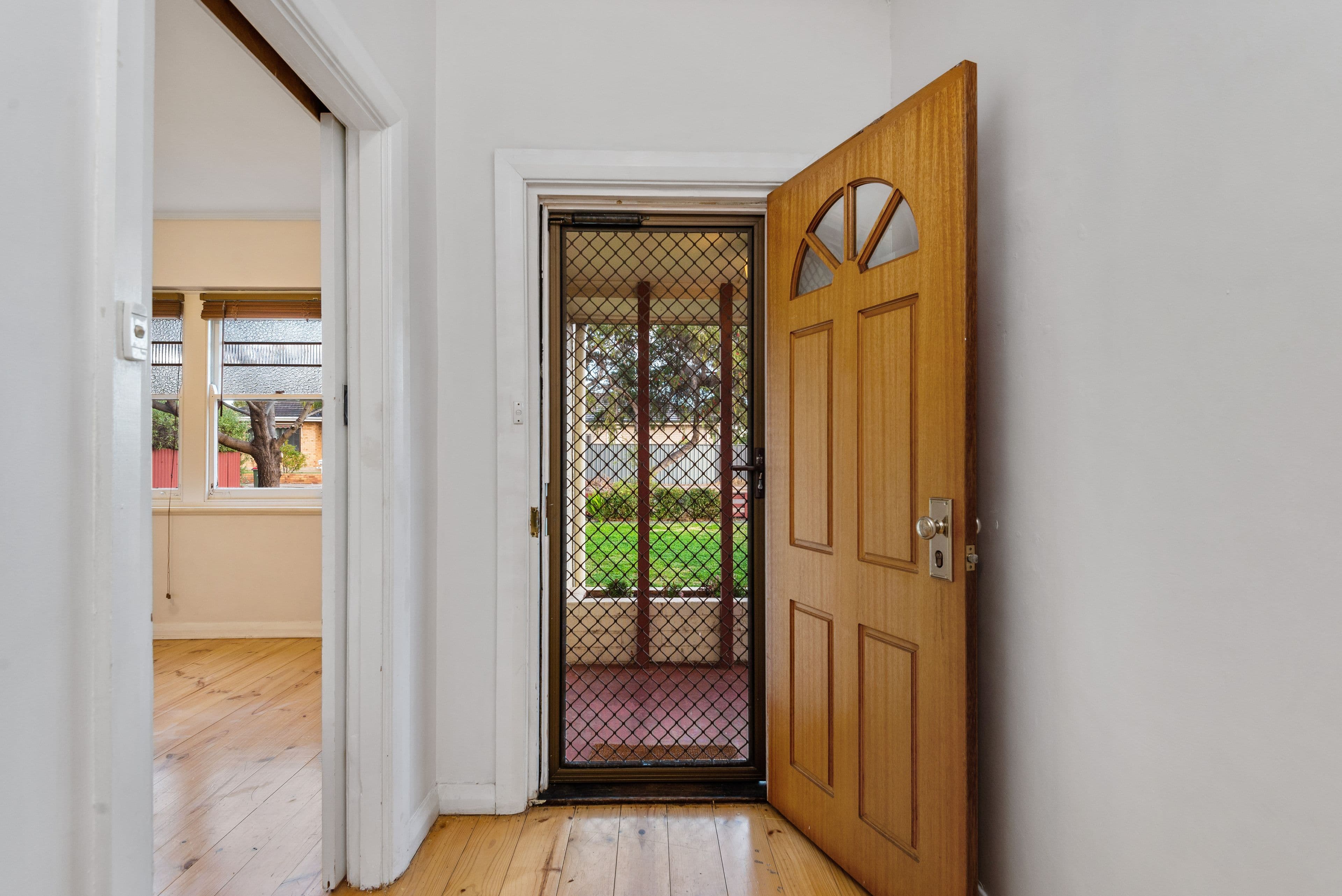 47 Scottish Avenue, Clovelly Park SA 5042, Clovelly Park - Thumbnail 3