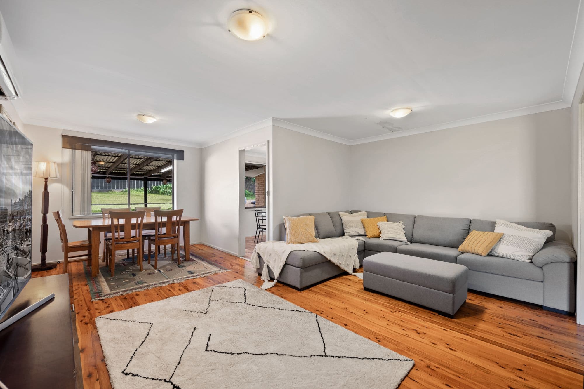133 Campbellfield Avenue, Bradbury NSW 2560, Bradbury - Thumbnail 2