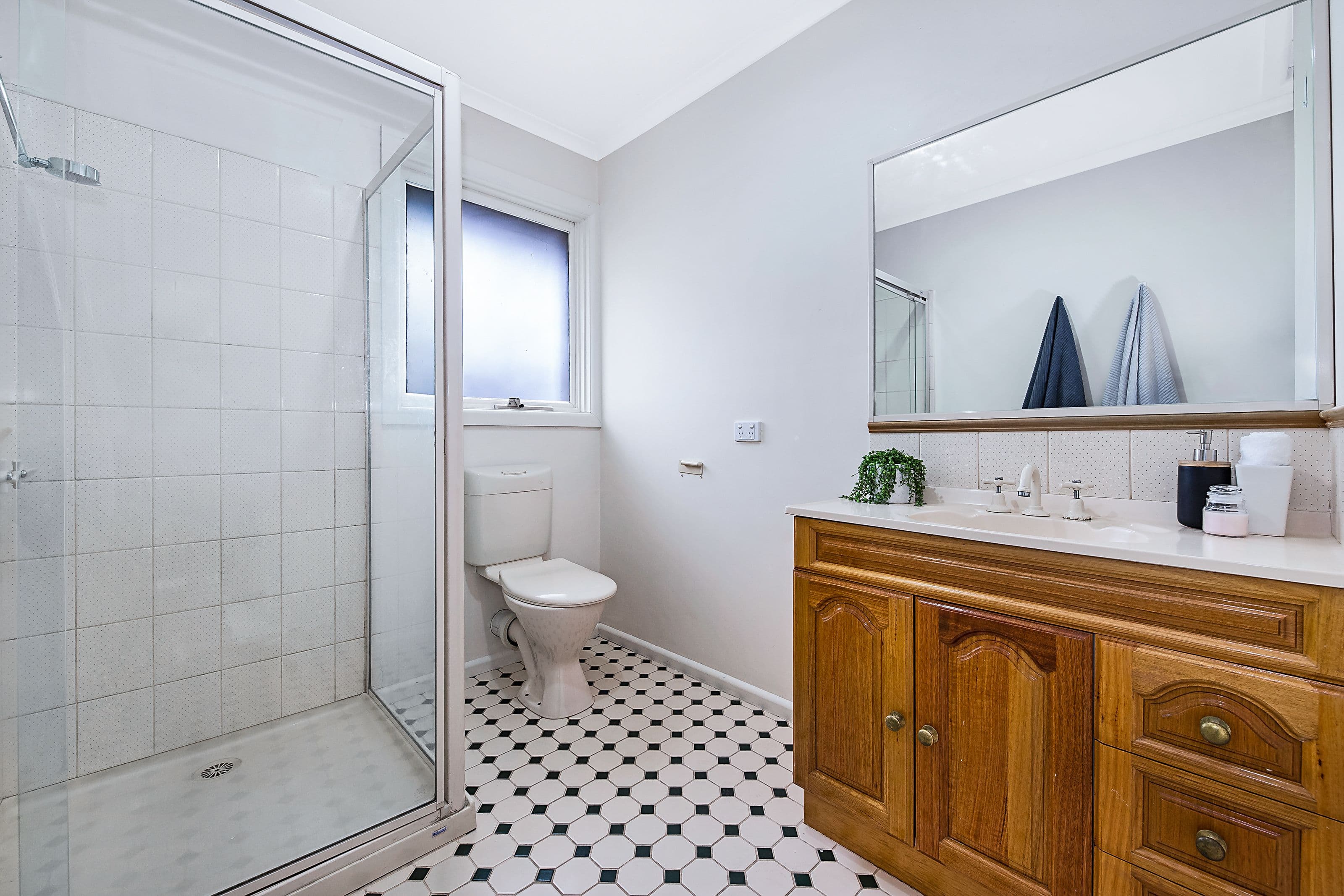 5 Adrienne Crescent, Mount Waverley VIC 3149, Mount Waverley - Thumbnail 6