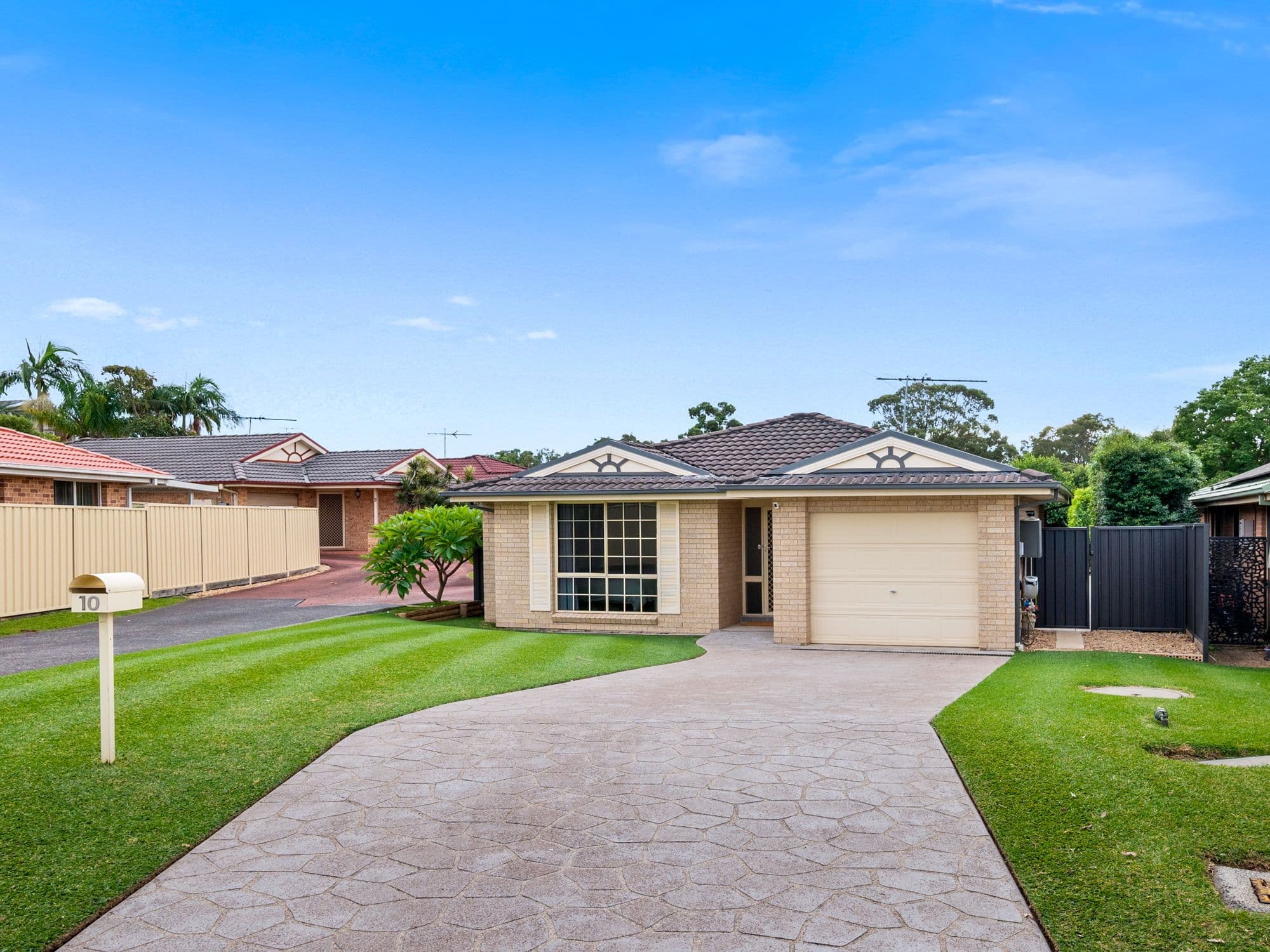 273-289 Sunrise Road, Doonan, Cranebrook - Image 1