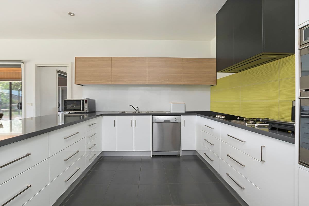 163 Harrington Road, Warrnambool VIC 3280, Warrnambool - Thumbnail 3